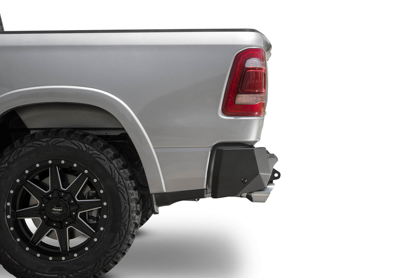 2019-dodge-ram-1500-bumper_347ea598-84cf-4f34-9da4-2019e58384a6.jpg
