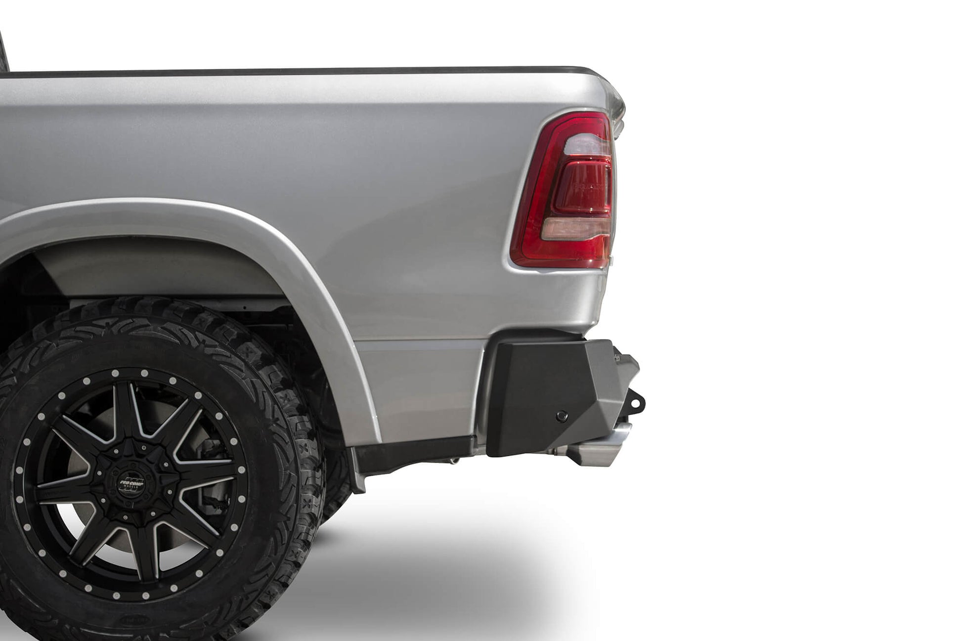 2019-dodge-ram-1500-bumper_347ea598-84cf-4f34-9da4-2019e58384a6.jpg