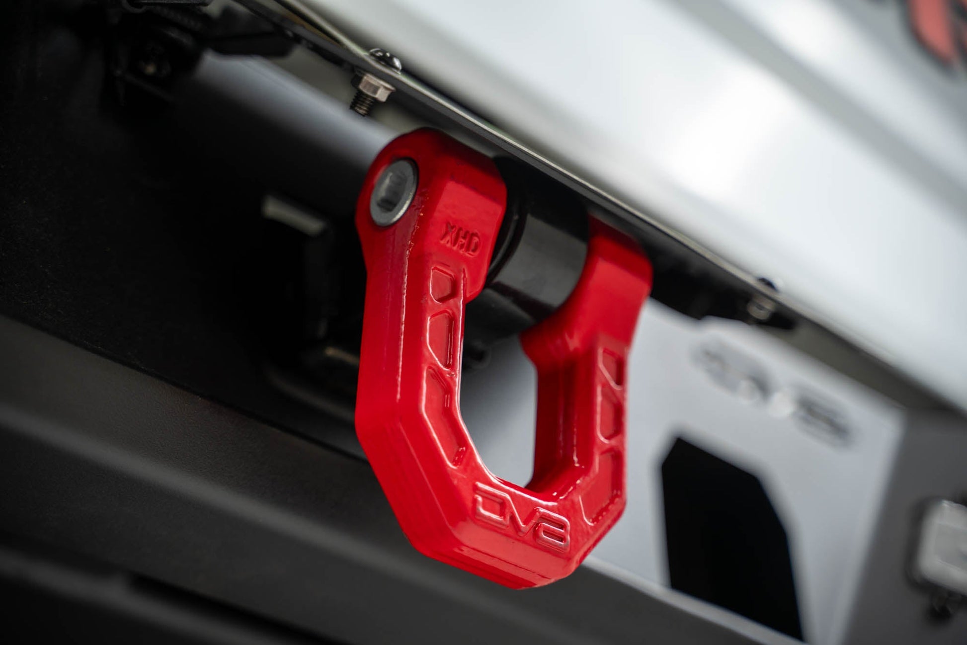 2020-2023-Jeep-Gladiator-JT-MTO-Series-Accessory-Hitch_Installed-06.jpg