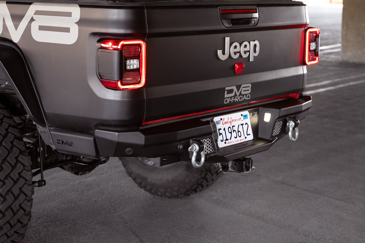 2020-2023-Jeep-Gladiator-JT-MTO-Series-Rear-Bumper_installed_4.jpg