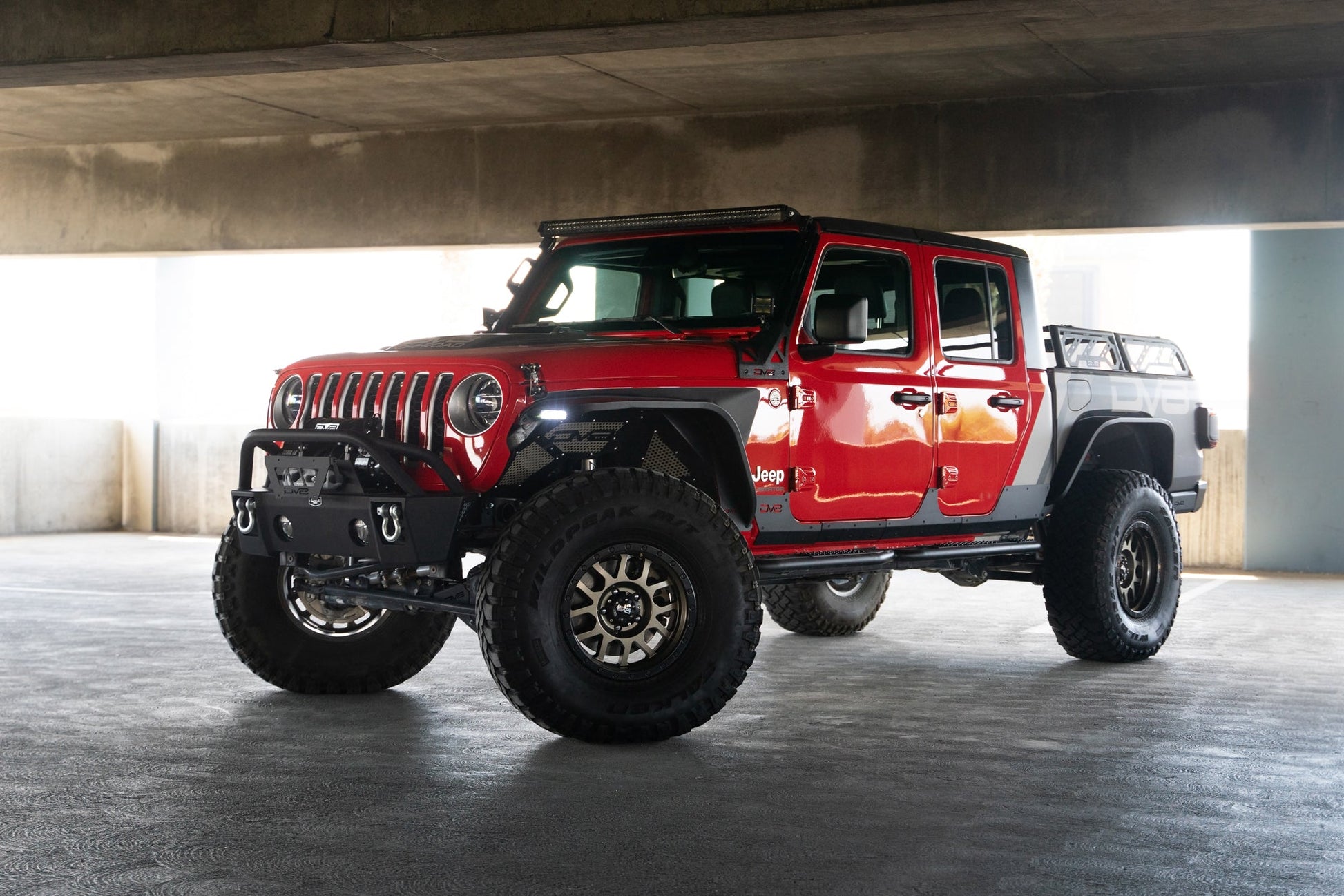 2020-2023_Jeep-Gladiator-JT-Slim-Fender-Flares_Installed-01.jpg