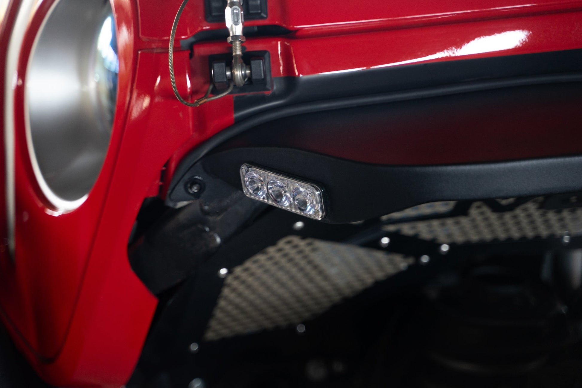 2020-2023_Jeep-Gladiator-JT-Slim-Fender-Flares_Installed-10.jpg