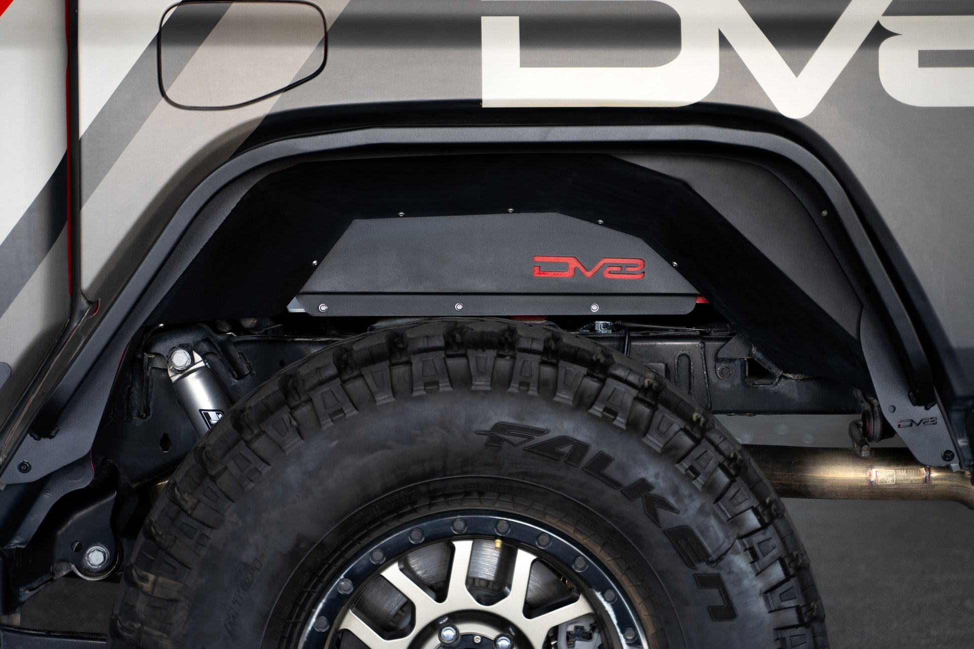 2020-2023_Jeep-Gladiator-JT-Slim-Fender-Flares_Installed-16.jpg