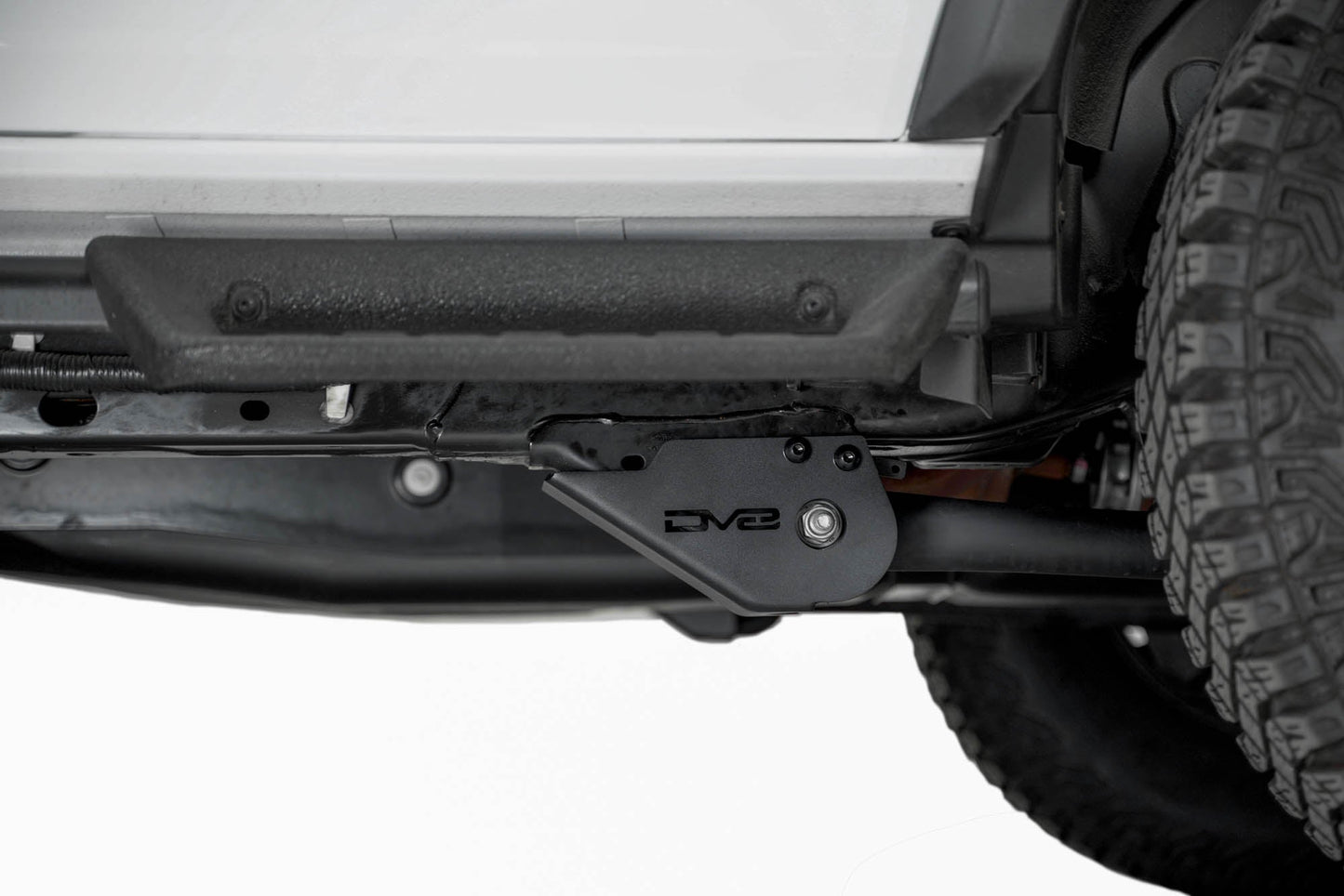 2021-2023-Ford-Bronco-Frame-Side-Trailing-Arm-Skid-Plate_Installed-03.jpg