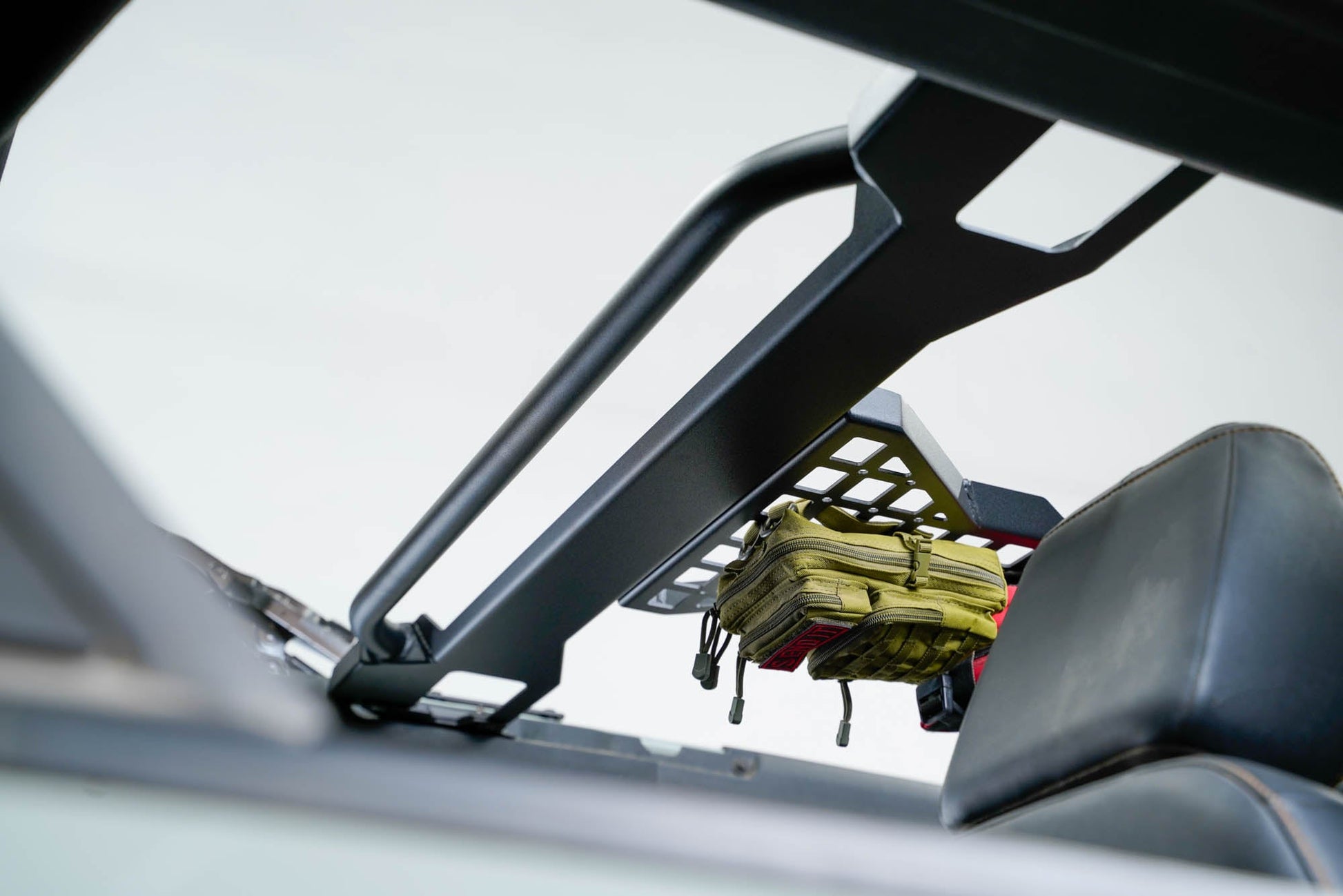 2021-2023-Ford-Bronco-Overhead-Molle-Panel-Installed-01.jpg