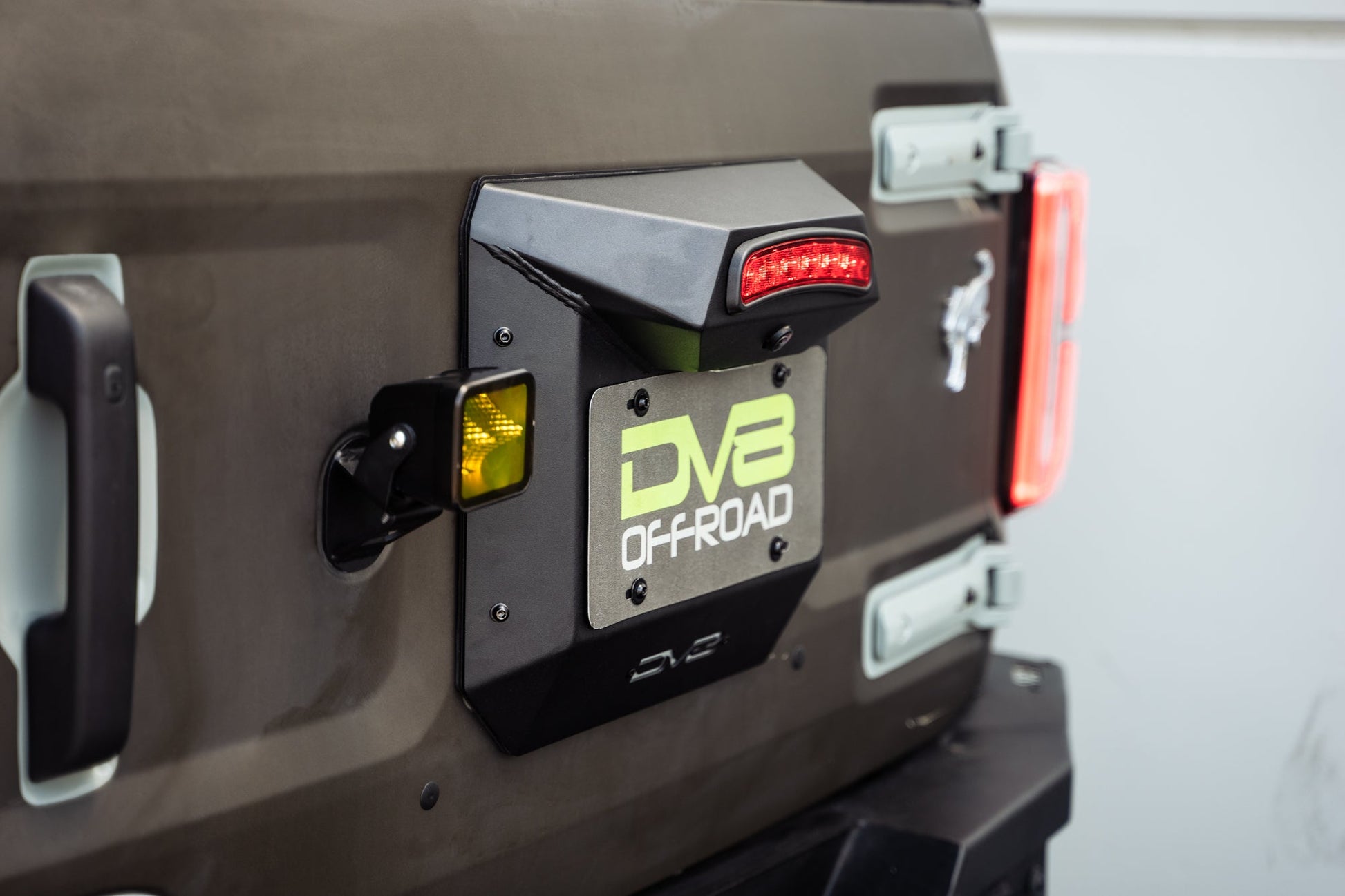 2021-2023-Ford-Bronco-Spare-Tire-Delete_Installed-10.jpg