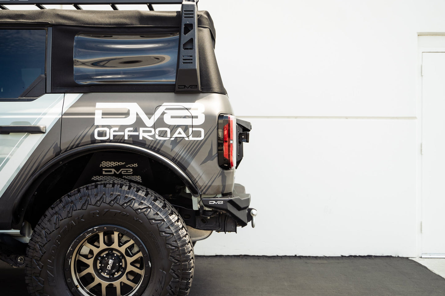 2021-2023-Ford-Bronco-Spare-Tire-Delete_Installed-11.jpg