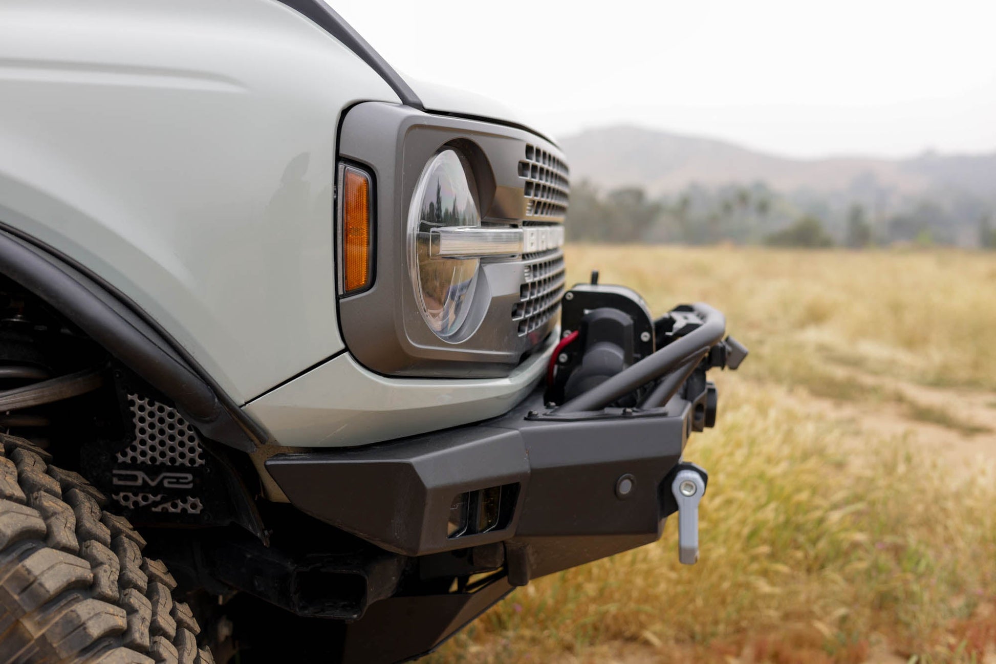 2021-2023-Ford-Bronco-Spec-Series-Front-Bumper-Installed-08.jpg