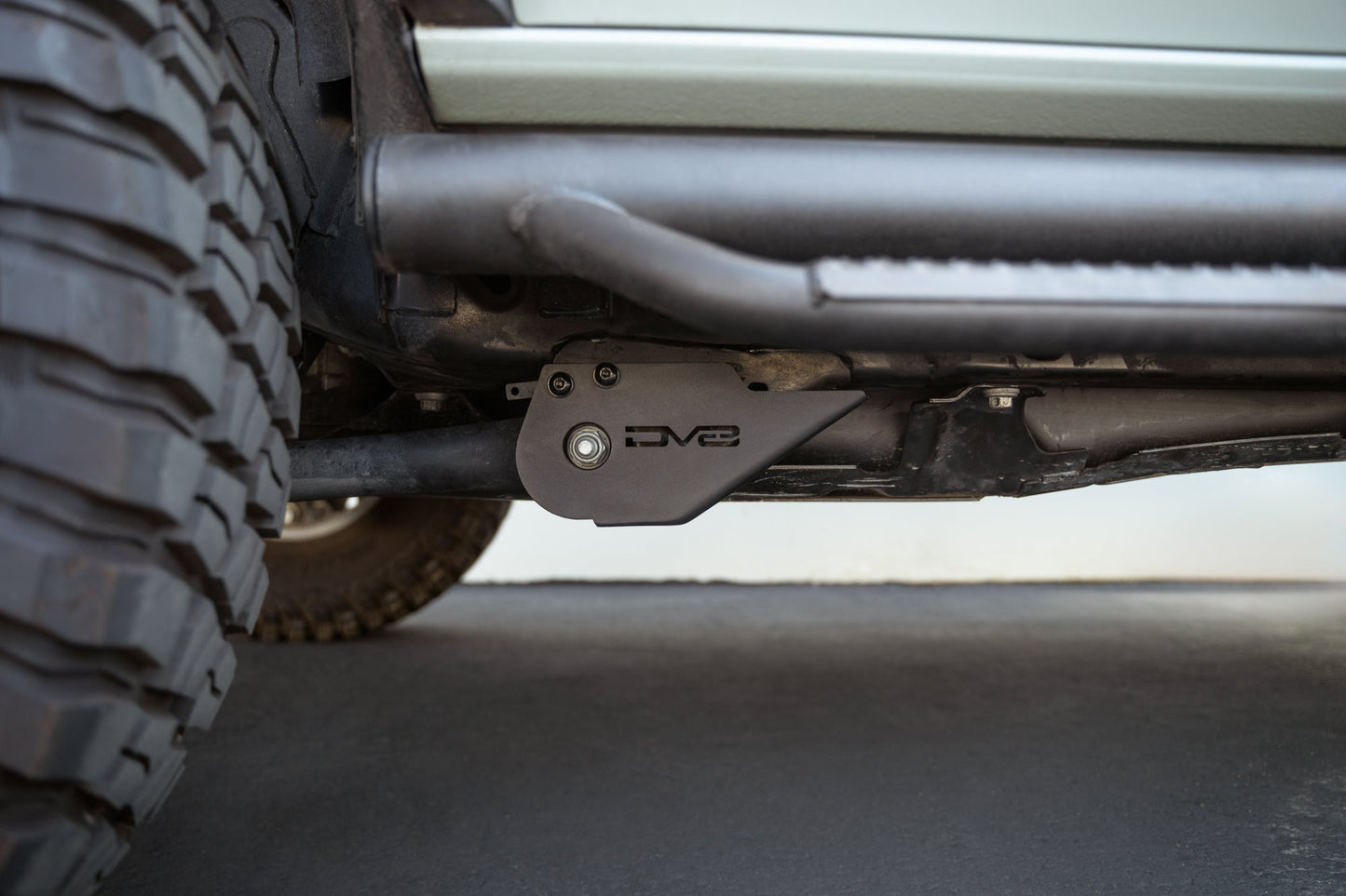 2021-2023-Ford-Bronco-Trailing-Arm-Skid-Plates_Installed_2.jpg