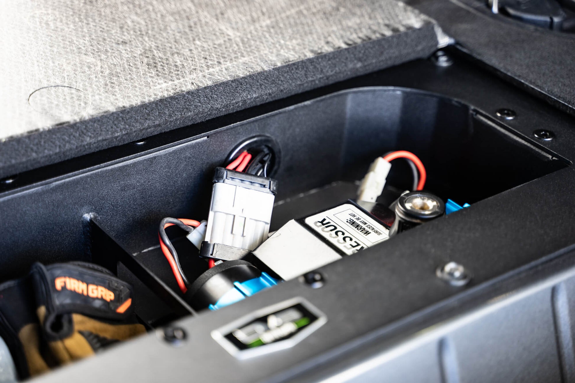 2021-2023-Ford-Bronco_Air-Compressor-Mount-and-Storage-Box_Installed-9.jpg
