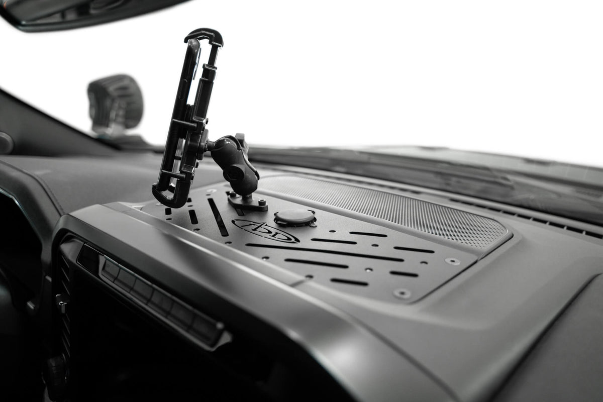 2021-2023-Ford-F-150-_-Raptor-Digital-Device-Dash-Mount_installed-5.jpg