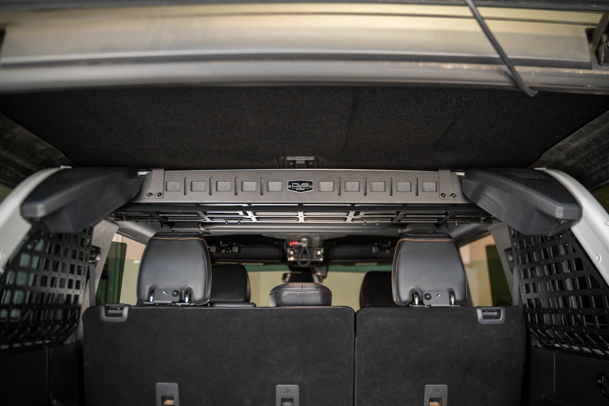 2021-2024-Ford-Bronco-Dog-Barrier-Installed-21.jpg
