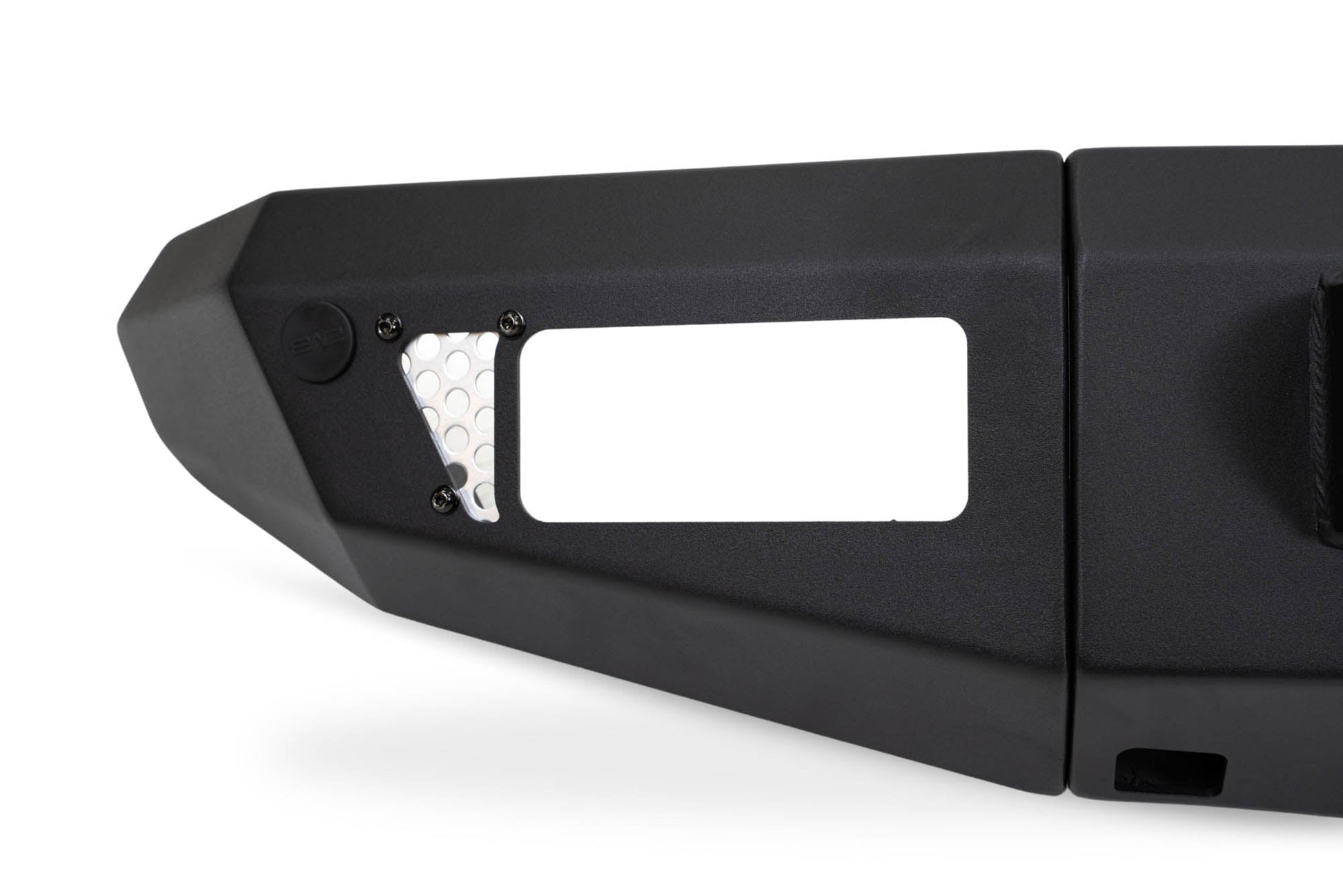 2021-2024-Ford-Bronco-OE-Plus-Series-Front-Bumper-V2-Offtruck-4.jpg