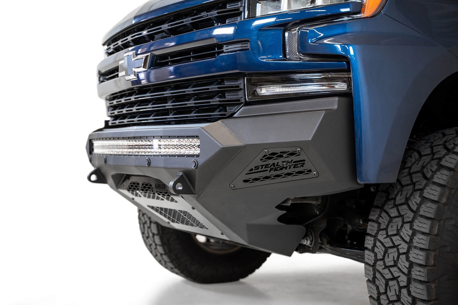 2021-Chevy-Silverado-1500-front-bumper.jpg