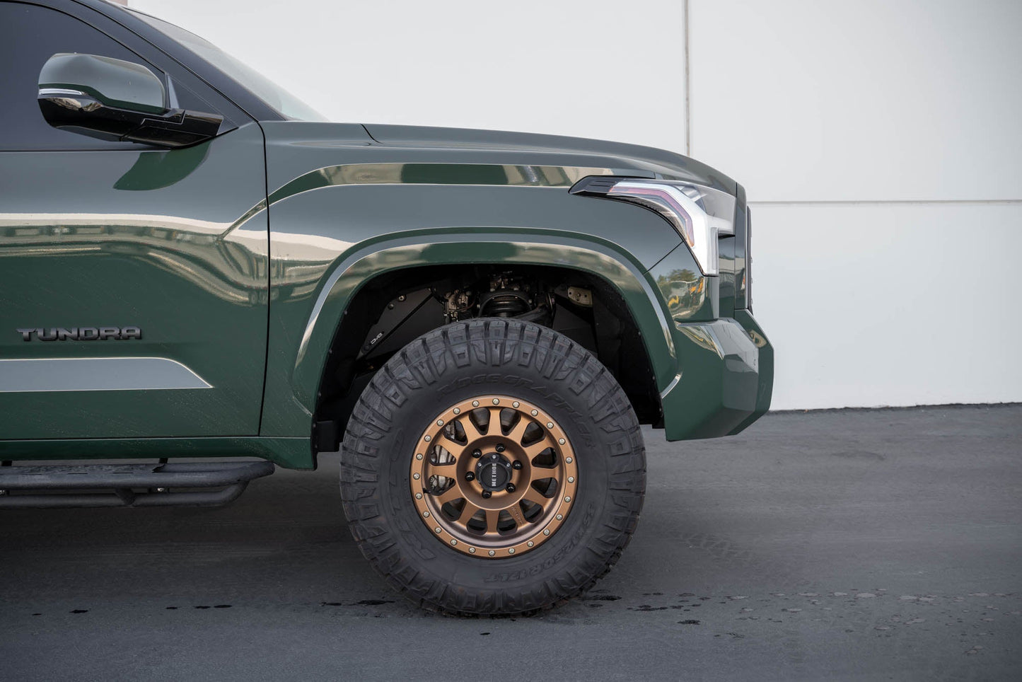 2022-2023-Toyota-Tundra-Inner-Fender-Liners-Installed-3.jpg