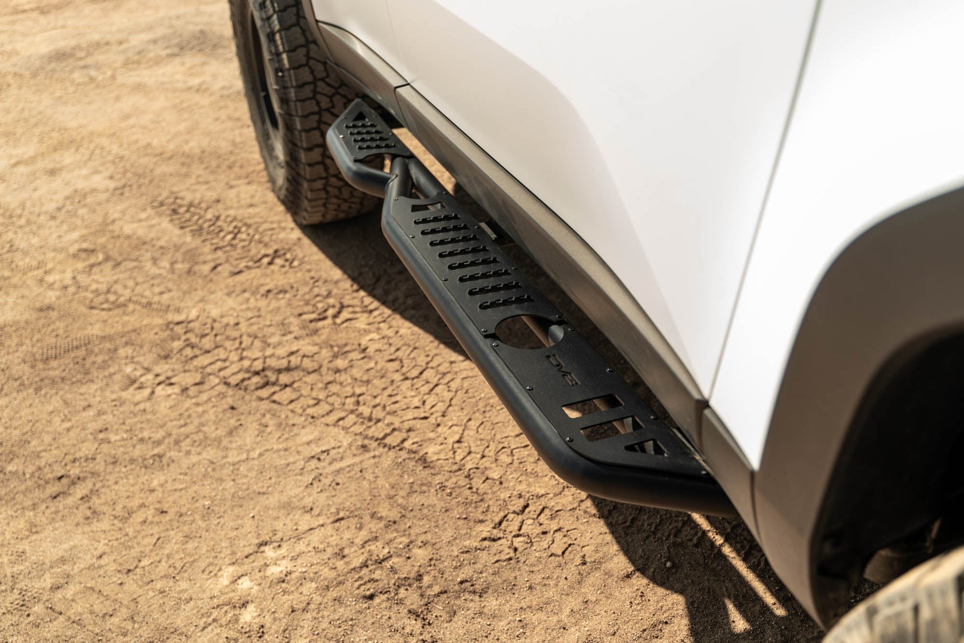 2024-Toyota-Land-Cruiser-OE-Plus-Side-Steps-Outdoors-4.jpg