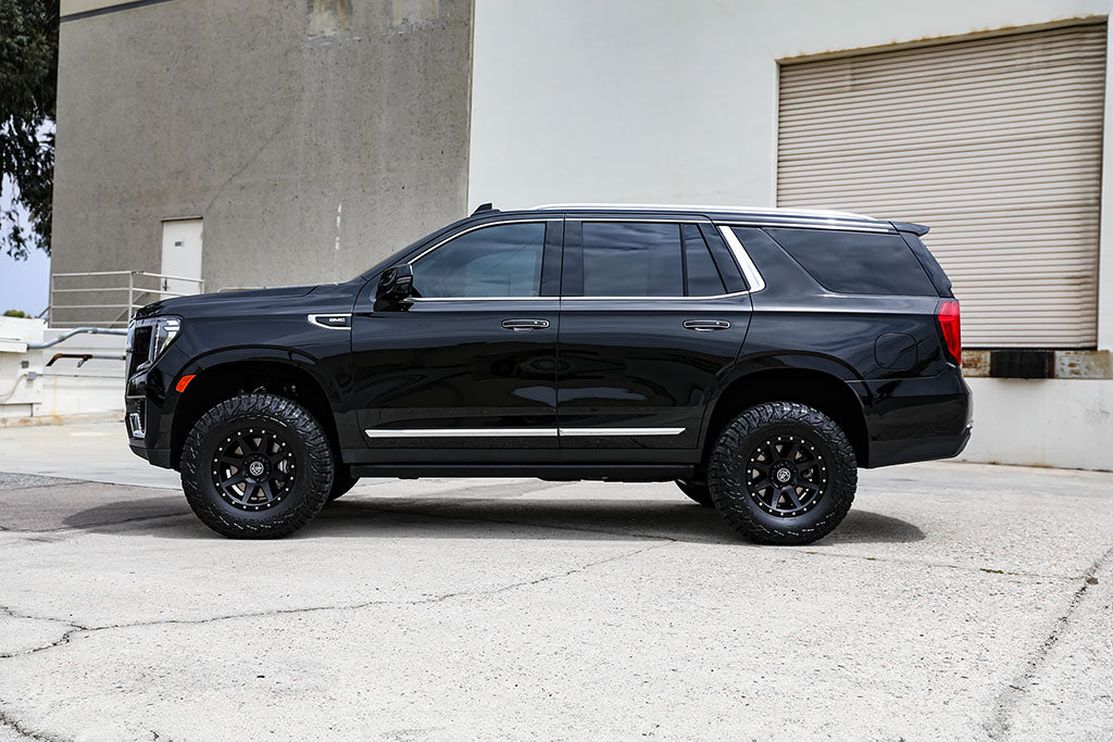 21-24-GM-SUV-LS02_web-large.jpg