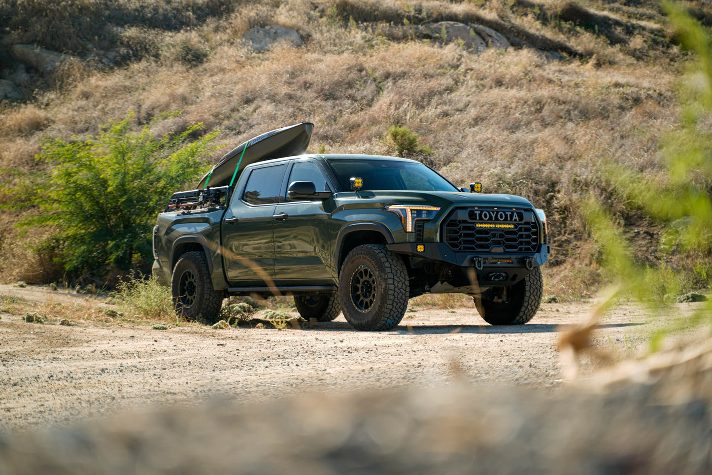 3rd-gen-tundra-bed-rack.jpg