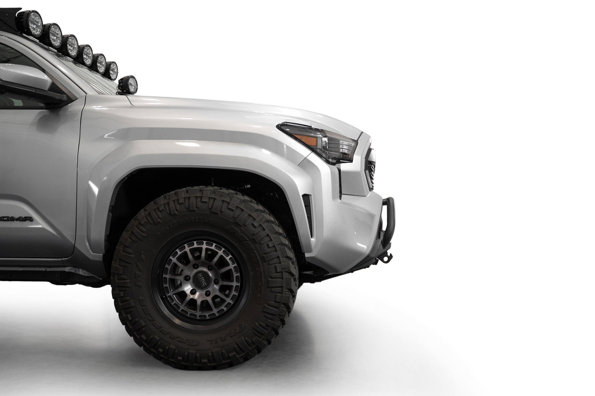 4th-gen-Toyota-Tacoma-Stealth-Series-Center-4.jpg