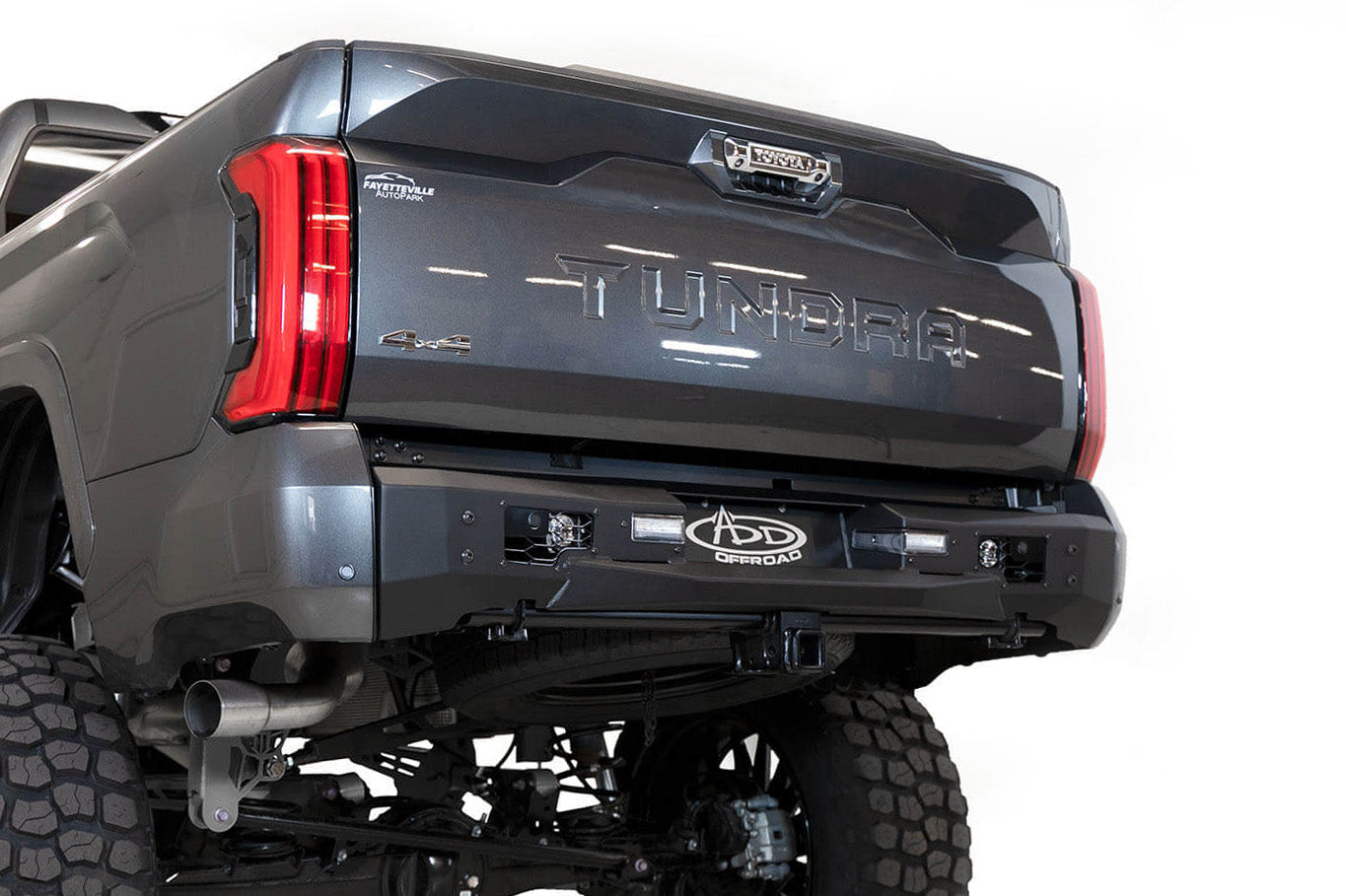 4th-gen-tundra-off-road-rear-bumper.jpg