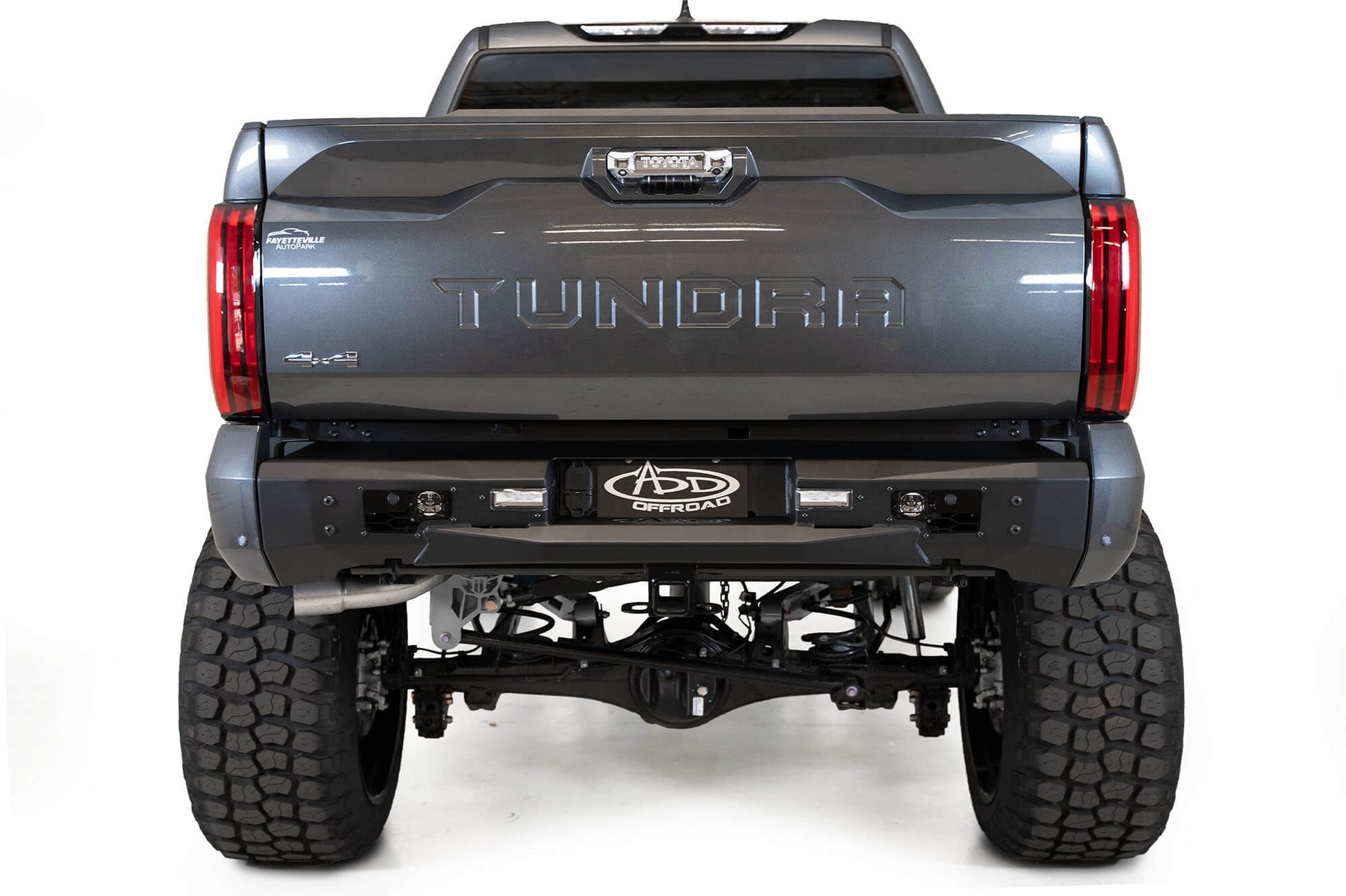 4th-gen-tundra-rear-bumper.jpg