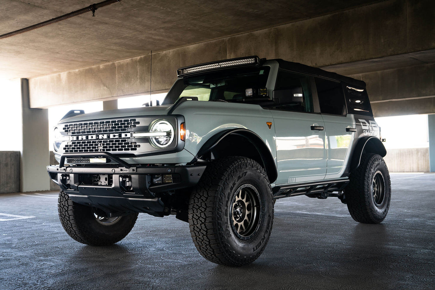 6th-gen-bronco-light-bar-mount.jpg