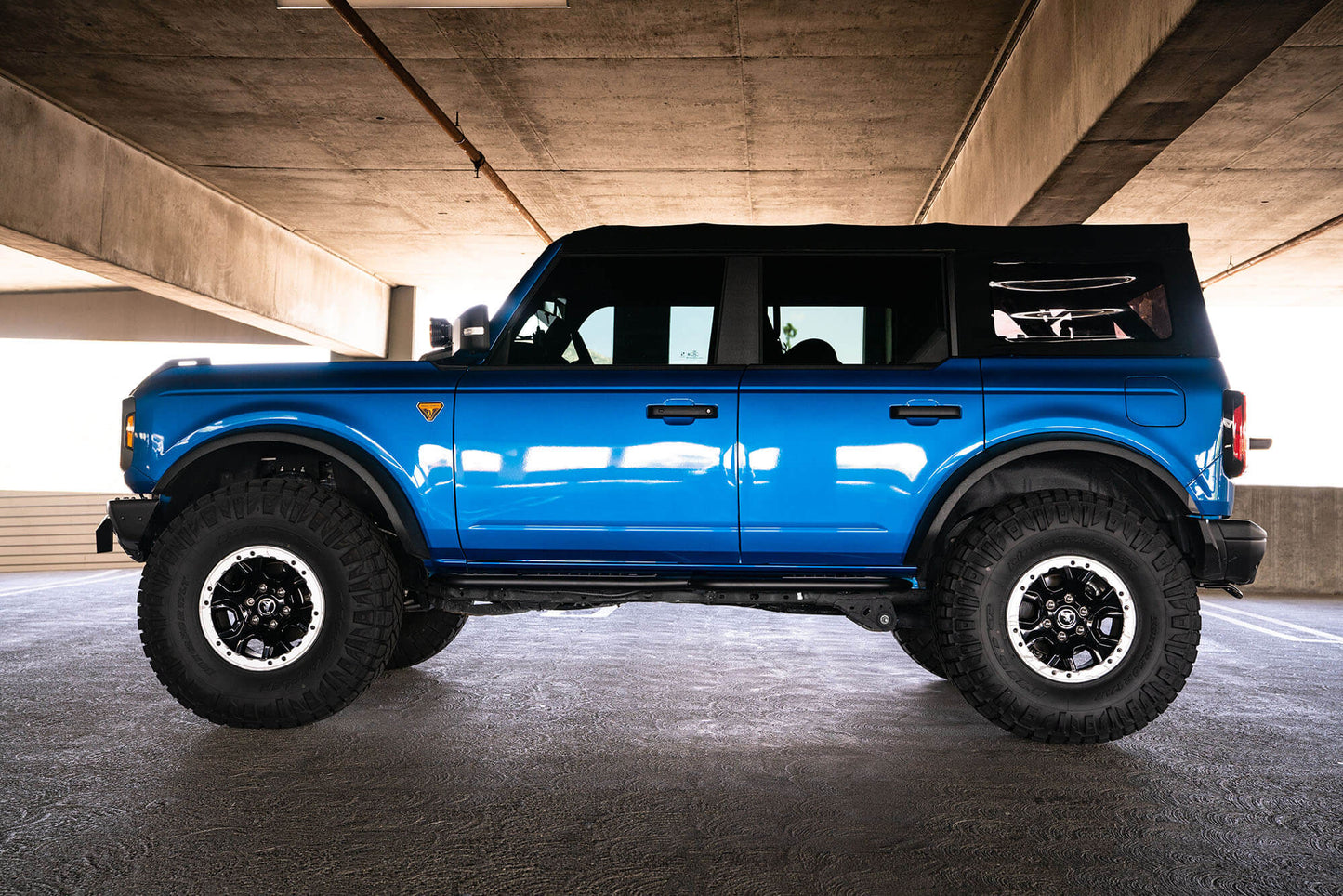 6th-gen-bronco-side-steps.jpg