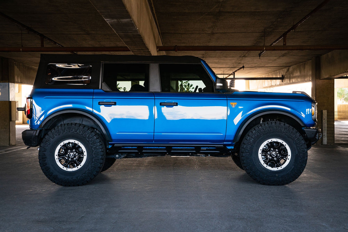 6th-gen-ford-bronco-rock-sliders.jpg