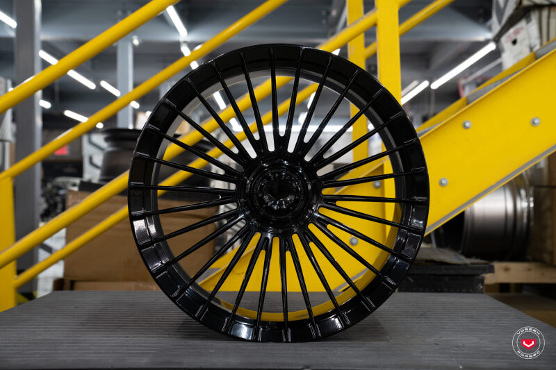 Vossen S17-05 Wheel | 21x10 | +20mm Rear | 5x112 Bolt Pattern - Gloss Black