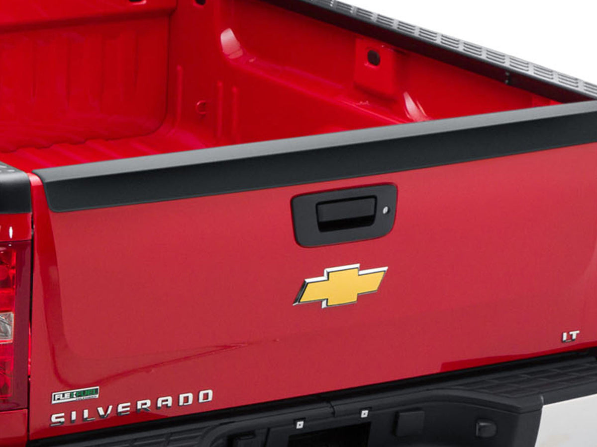 Husky Liners Smooth Tailgate Cap 2888014