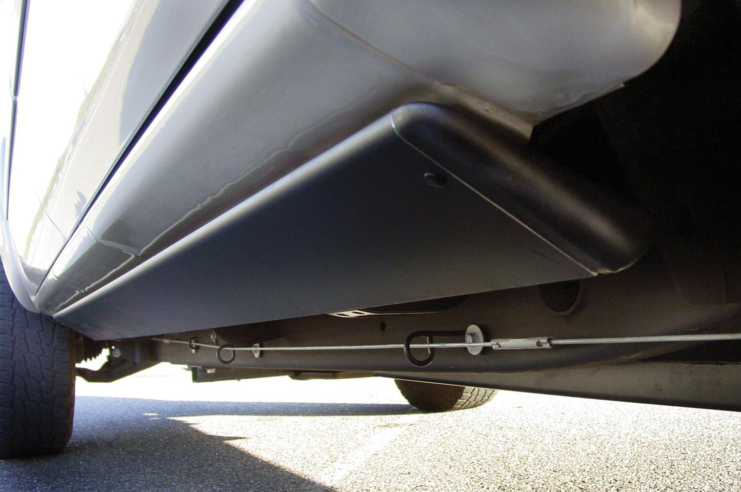 AMPamp-powerstep-2021-ford-f150-silver-studio-05.jpg