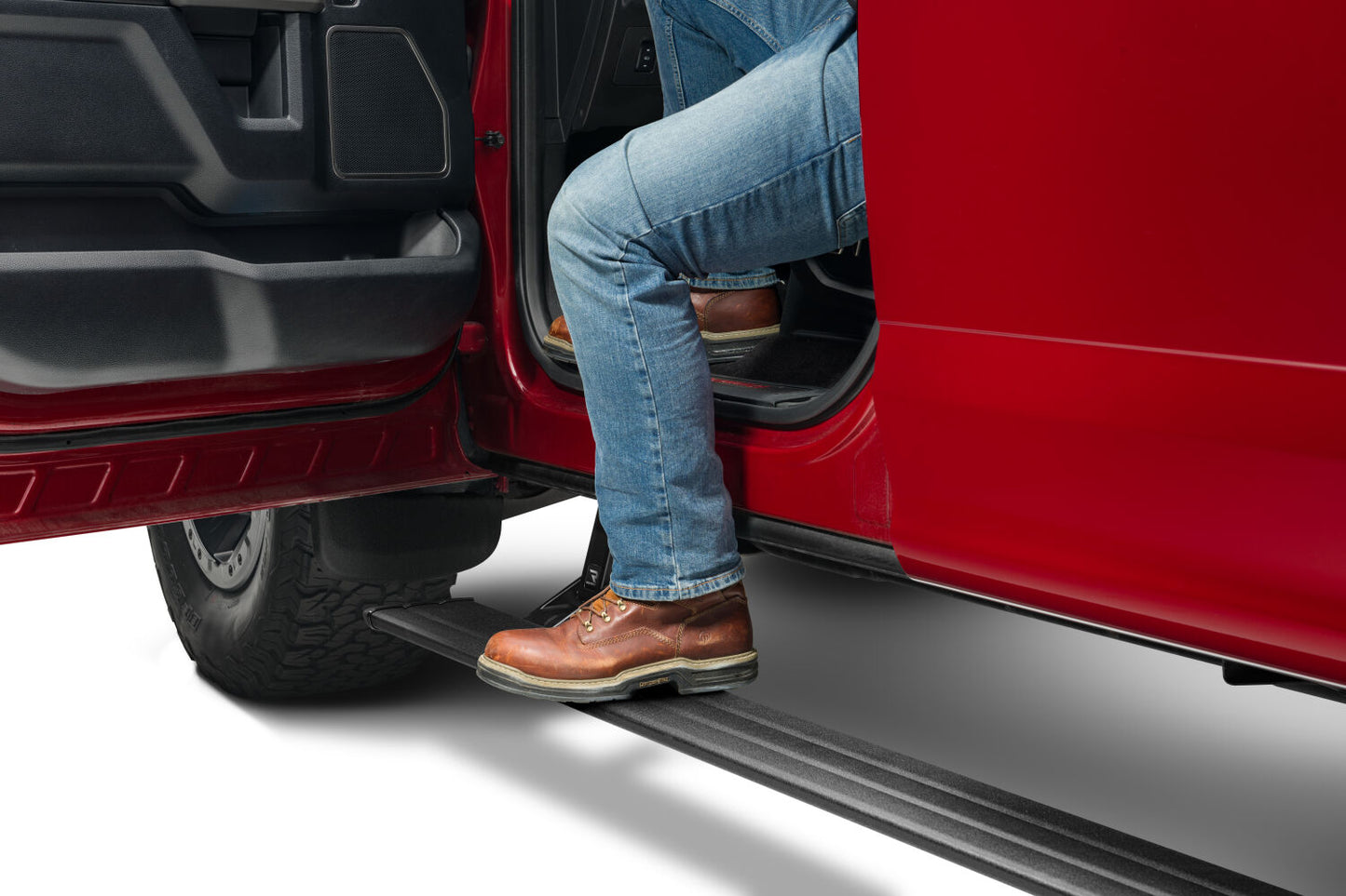 AMPamp-powerstep-smart-series-2018-ford-f150-raptor-red-studio-09.jpg