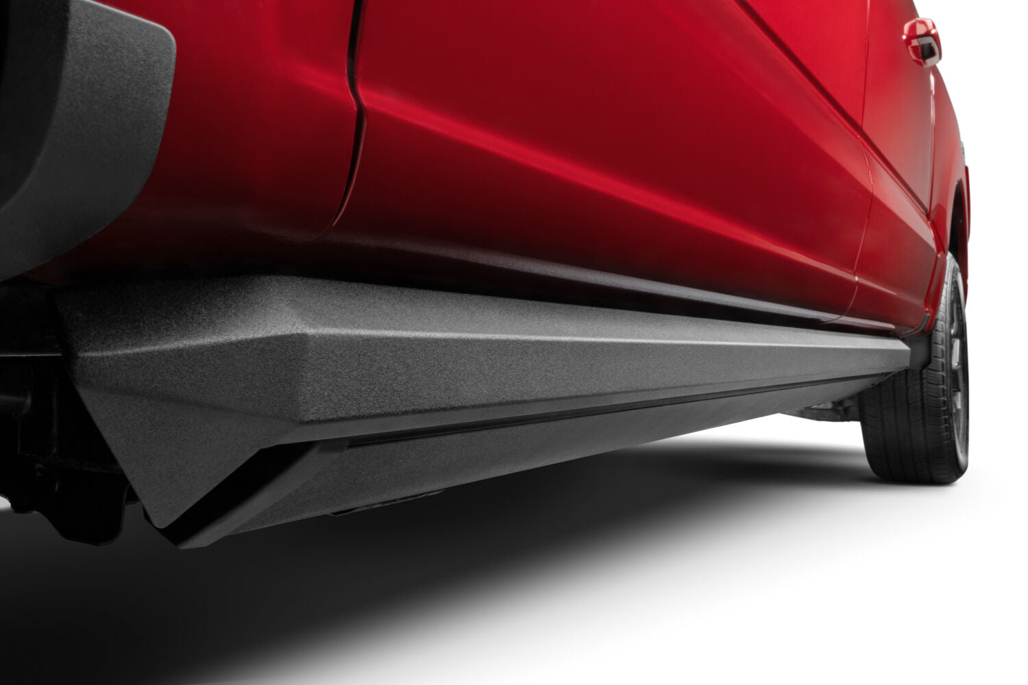AMPamp-powerstep-xl-2022-ford-f150-lightning-red-studio-03.jpg; AMPamp-powerstep-xl-2023-ford-f250-77242-01A-OW-090-2.jpg