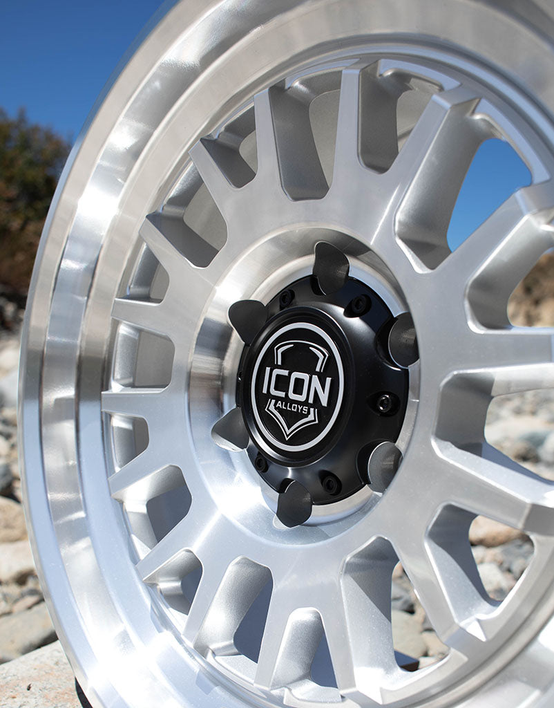 ANZA-SILVER-MACHINED-INTHEWILD-4_web_large.jpg