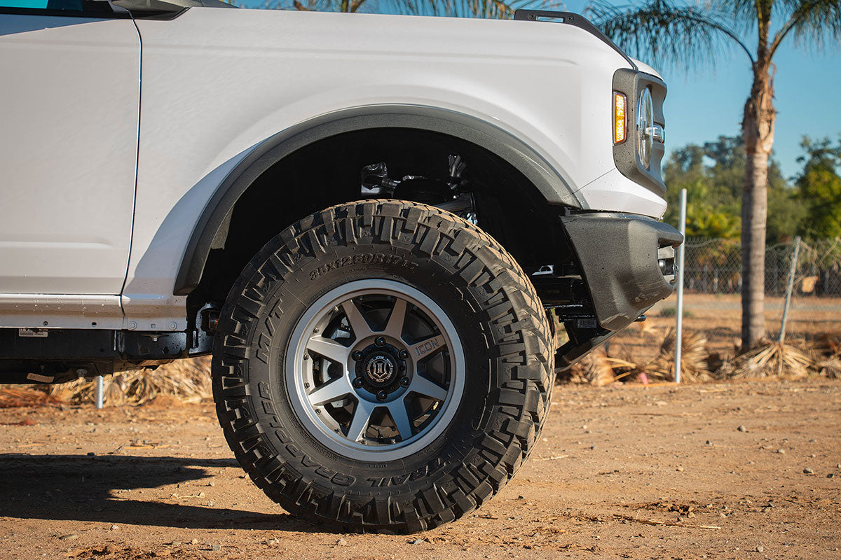 BRONCO_SPACER_KIT_2_WEBLARGE.jpg