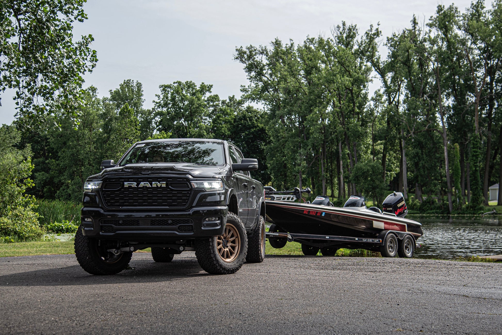 BDS Suspension 3 Inch Lift Kit | FOX 2.5 Performance Elite Coil-Over | Ram 1500 Rebel (25-26) 4WD - Trucks R Us