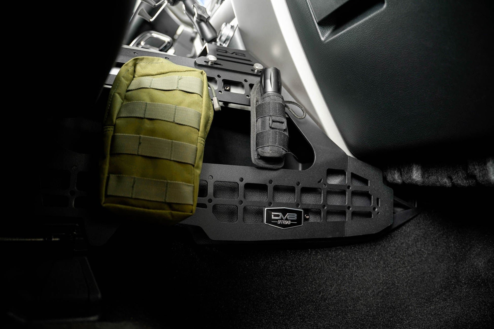 F-150-250-350-Raptor-Center-Console-Molle-Panels-Device-Bridge-Installed-03.jpg