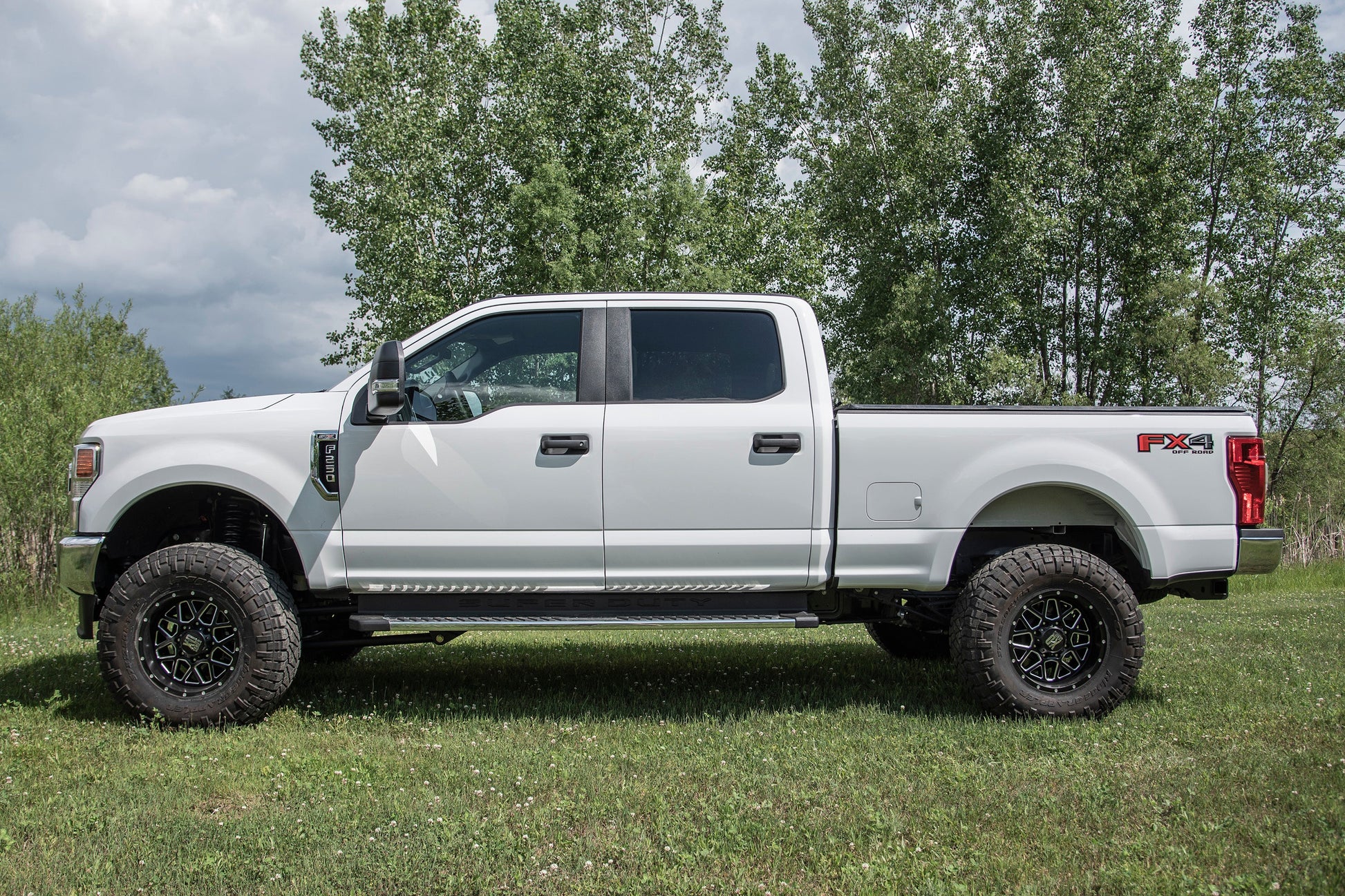 BDS Suspension 5 Inch Lift Kit w/ 4-Link | Ford F250/F350 Super Duty (20-22) 4WD | Gas - Trucks R Us