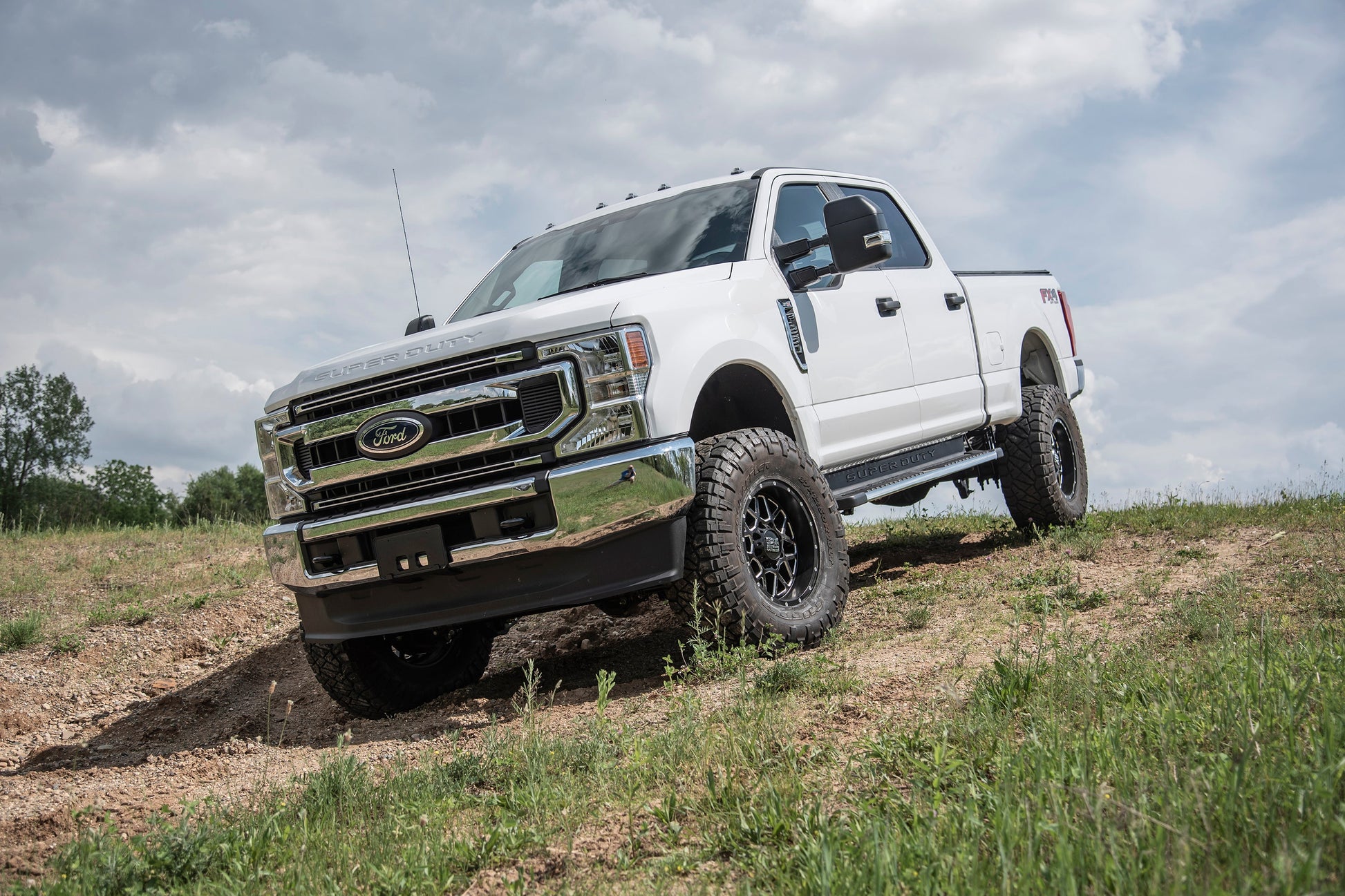 BDS Suspension 5 Inch Lift Kit w/ 4-Link | Ford F250/F350 Super Duty (20-22) 4WD | Gas - Trucks R Us