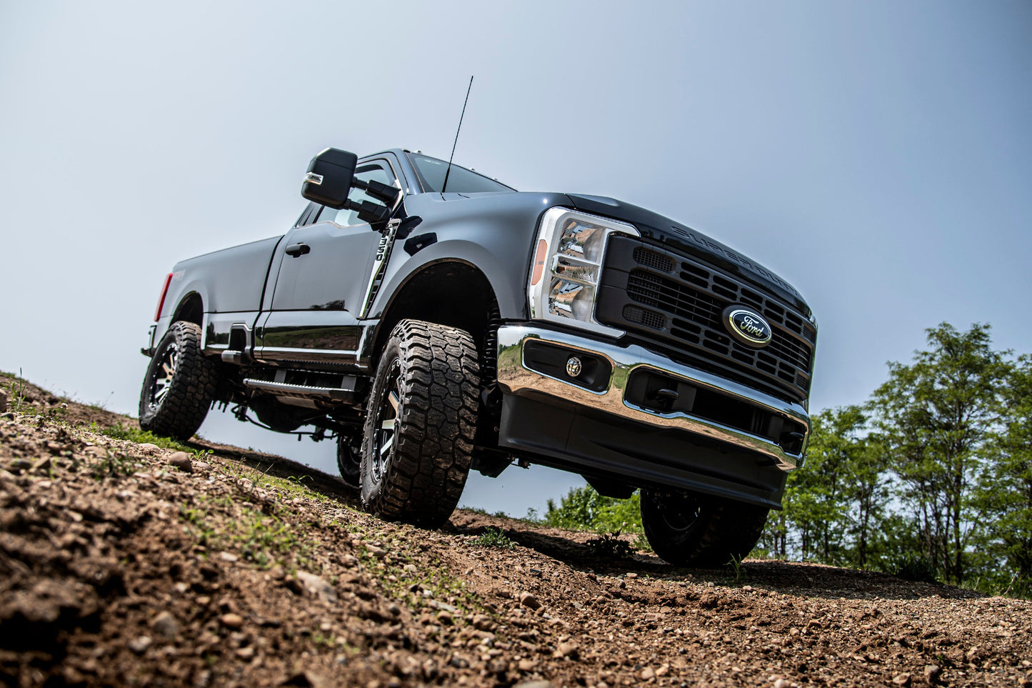 BDS Suspension 3 Inch Lift Kit w/ Radius Arm | FOX 2.5 Coil-Over Conversion - Performance Elite | Ford F250/F350 Super Duty (23-25) 4WD - Trucks R Us