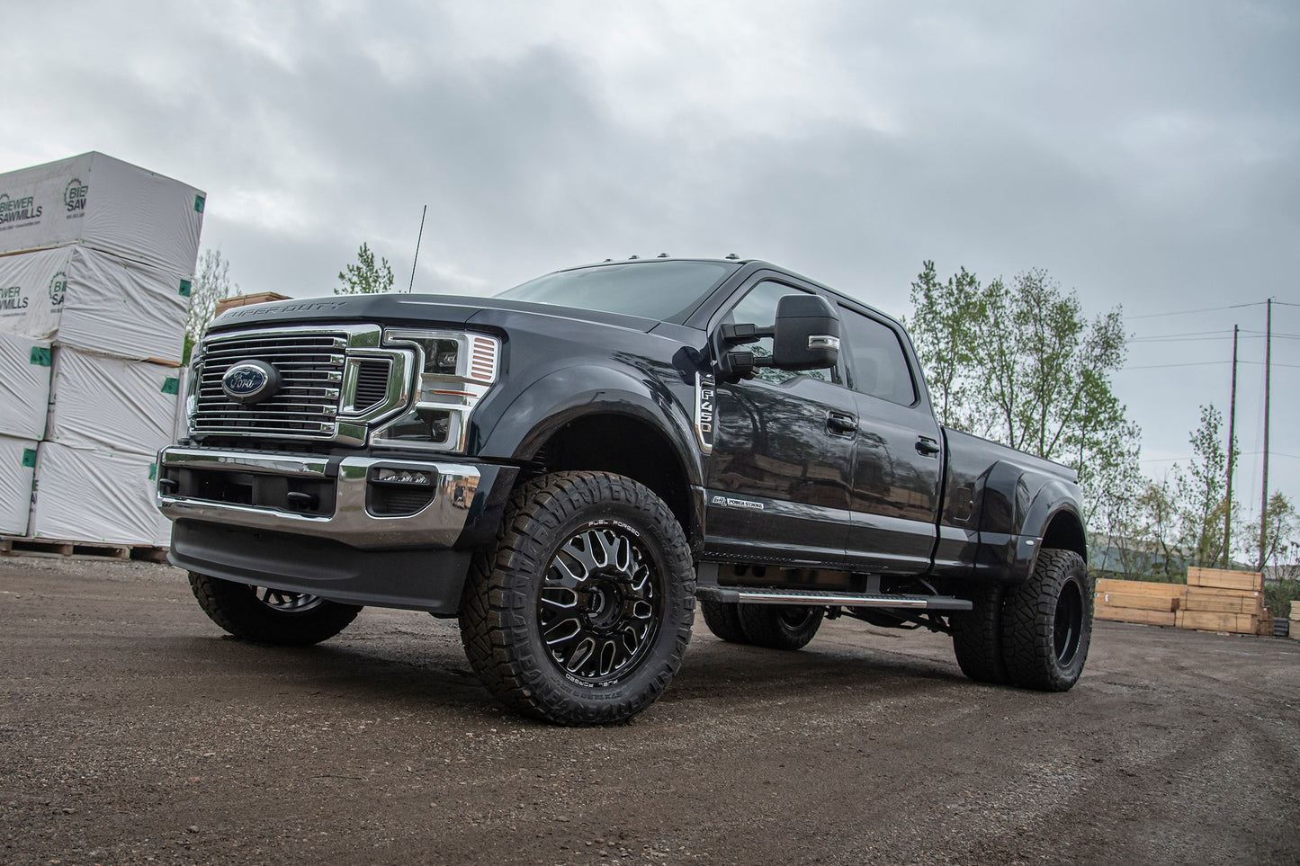 BDS Suspension 2.5 Inch Lift Kit w/ Radius Arm | Ford F450 Super Duty (20-22) 4WD | Diesel & Gas - Trucks R Us