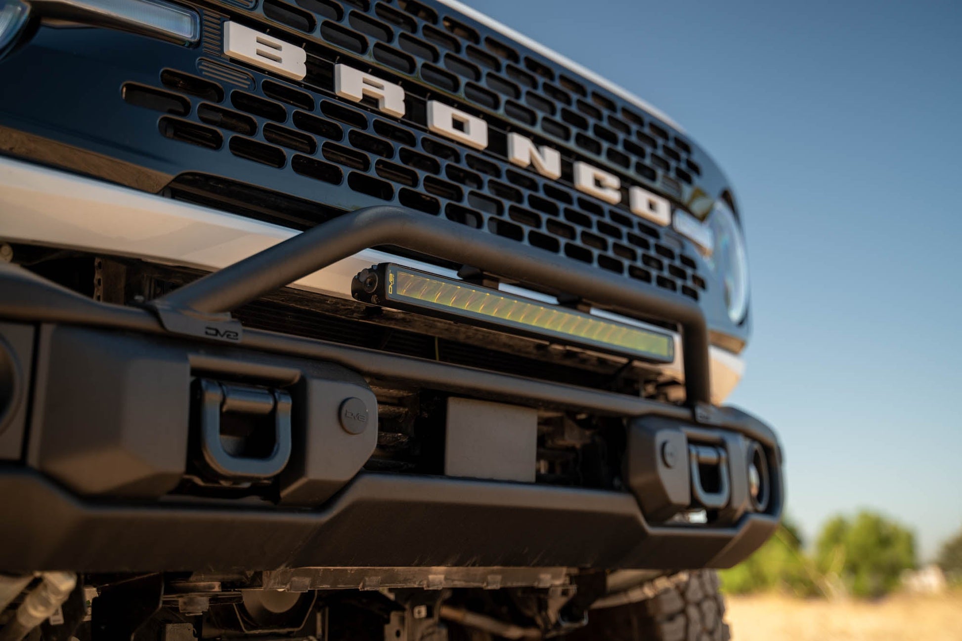 Ford-Bronco-Capable-Bull-Bar-Installed-4.jpg