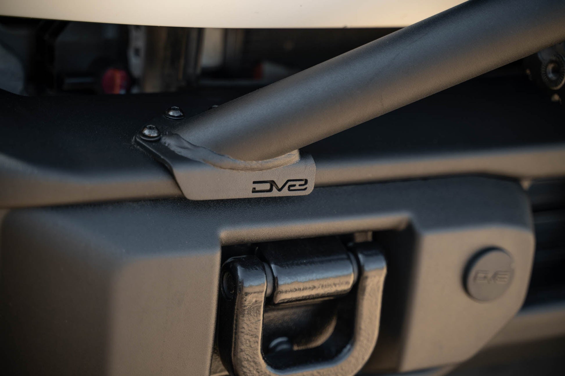 Ford-Bronco-Capable-Bull-Bar-Installed-6.jpg