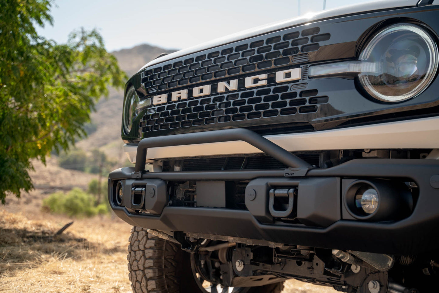 Ford-Bronco-Capable-Bull-Bar-Installed-9.jpg