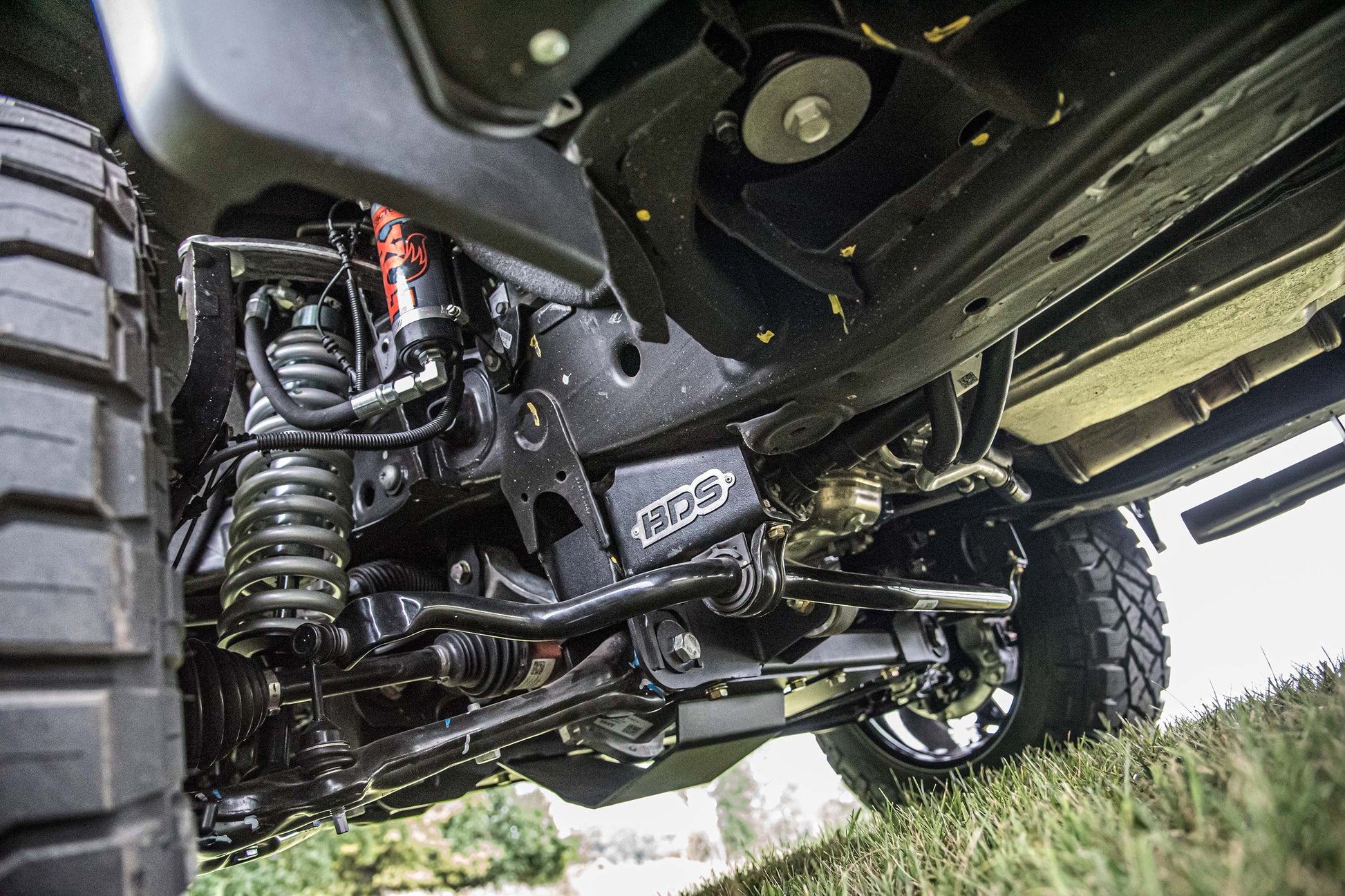 BDS Suspension 4 Inch Lift Kit | FOX 2.5 Performance Elite Coil-Over | Chevy Silverado or GMC Sierra 1500 (19-24) 4WD | Gas - Trucks R Us