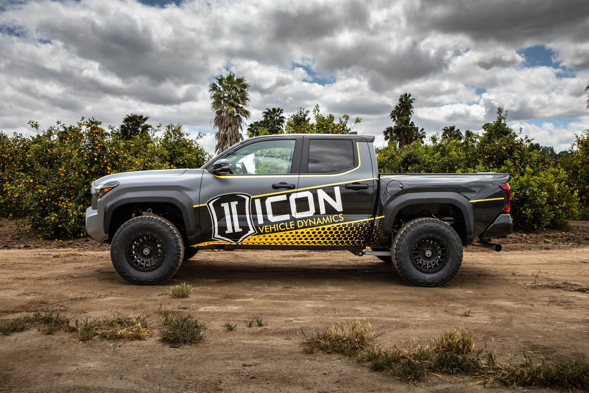 ICON_2024-Toyota-Tacoma-Suspension_Alloys-Wheels-Recon-SLX_Web-Res-17.jpg
