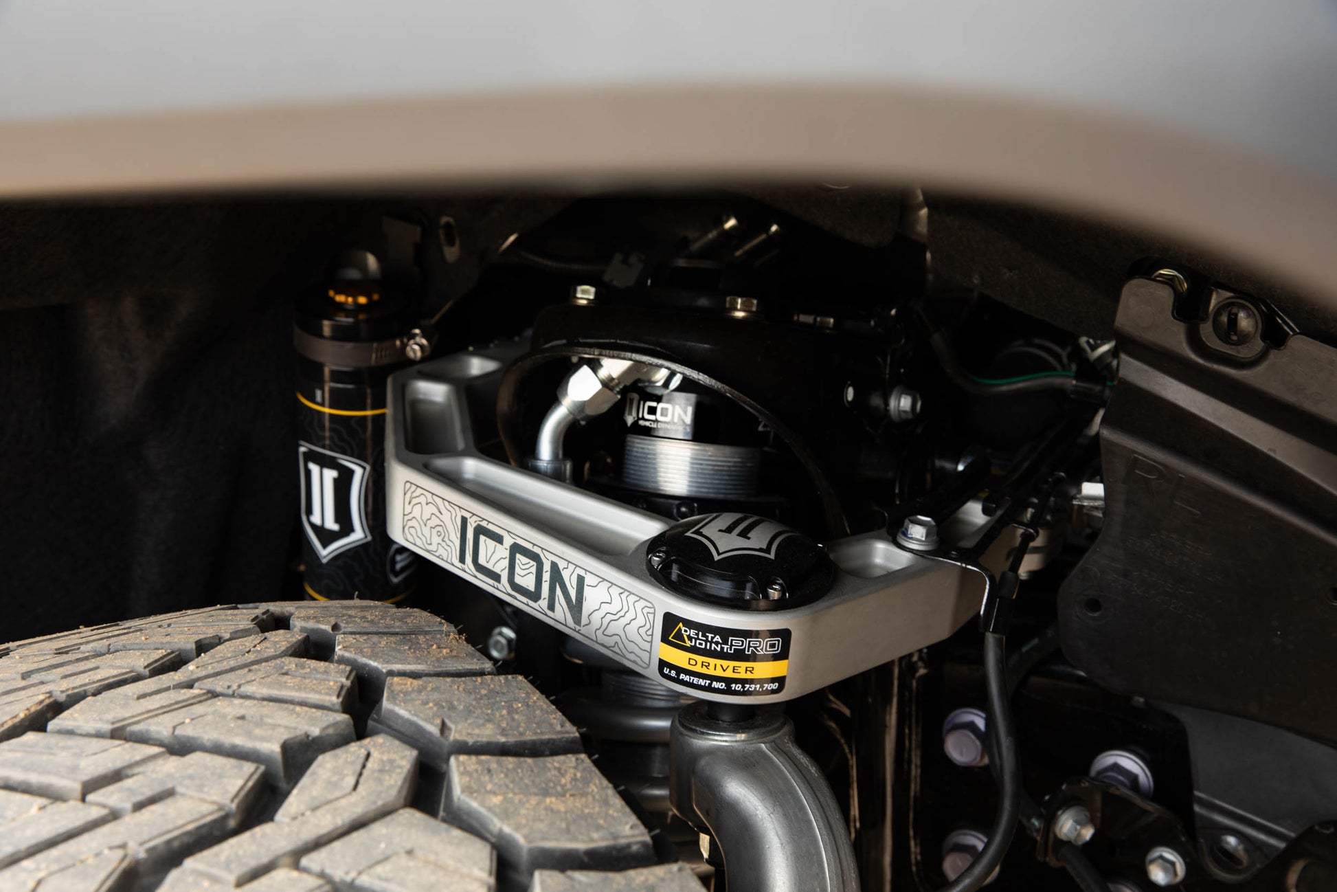 ICON_2024-Toyota-Tacoma-Suspension_Alloys-Wheels-Recon-SLX_Web-Res-19.jpg