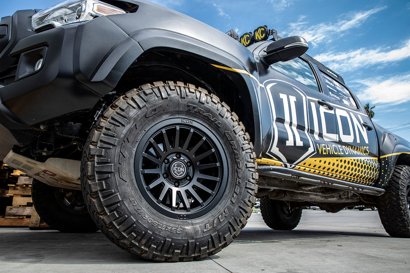 ICON_Alloys_Recon_SLX_Double_Black-Web-Res-1.jpg
