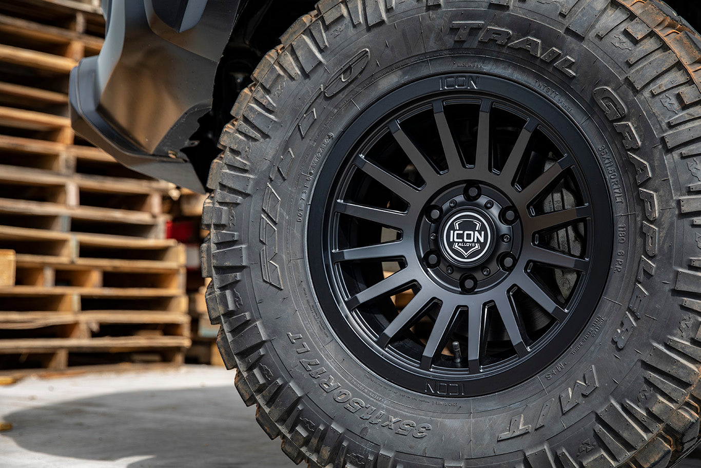 ICON_Alloys_Recon_SLX_Double_Black-Web-Res-3.jpg