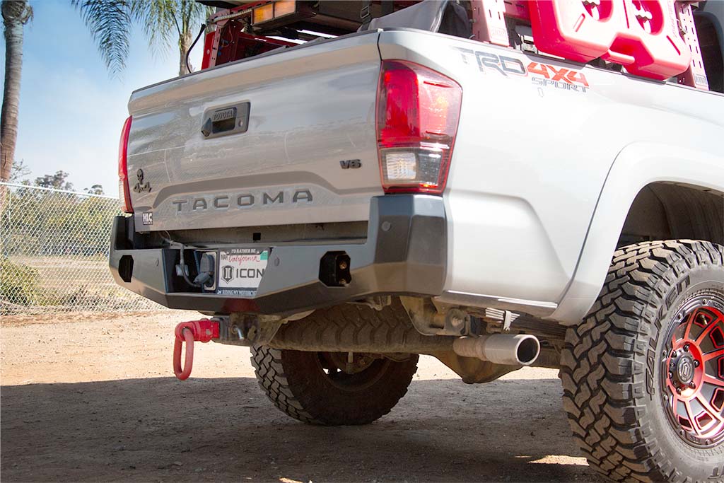Impact_Tacoma Armor_INSTALL_03_web_large.jpg